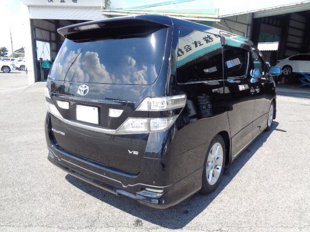 2011 TOYOTA VELLFIRE BLACK WITH CREAM INTERIOR GRADE 4.5- Due in December 2024 ONLY 53000 MILES