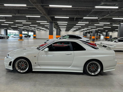 NISSAN SKYLINE R34 GTR V SPEC 2- GRADE 4.5 - mega low miles pristine- in japan awaiting shipping .