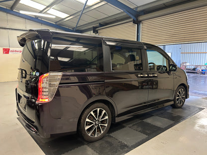 2014 HONDA STEPWAGON SPADA MIDNIGHT PURPLE- GRADE 4.5 - LOW MILEAGE ONLY 45k MILES - UK STOCK READY TO DRIVE AWAY