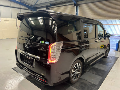 2014 HONDA STEPWAGON SPADA MIDNIGHT PURPLE- GRADE 4.5 - LOW MILEAGE ONLY 45k MILES - UK STOCK READY TO DRIVE AWAY