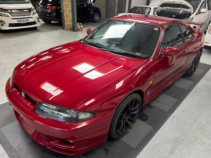 1995 NISSAN SKYLINE R33 GTR SUPER CLEAR RED