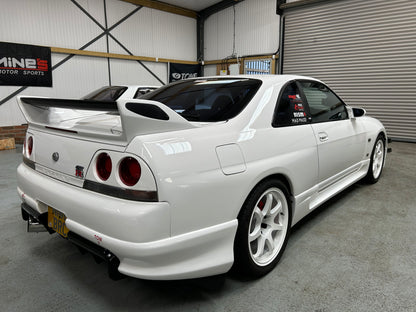 NISSAN SKYLINE R33 GTR MEGA SPEC MULTIPLE SHOW WINNING CAR