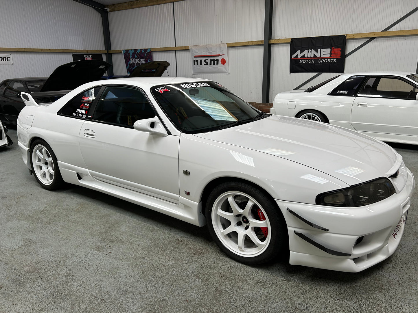 NISSAN SKYLINE R33 GTR MEGA SPEC MULTIPLE SHOW WINNING CAR