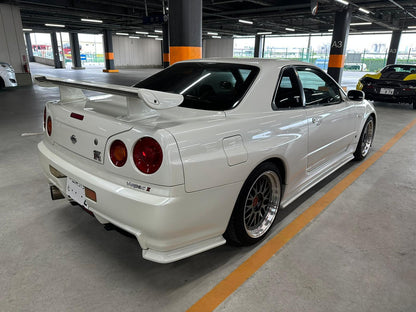 NISSAN SKYLINE R34 GTR V SPEC 2- GRADE 4.5 - mega low miles pristine- in japan awaiting shipping .