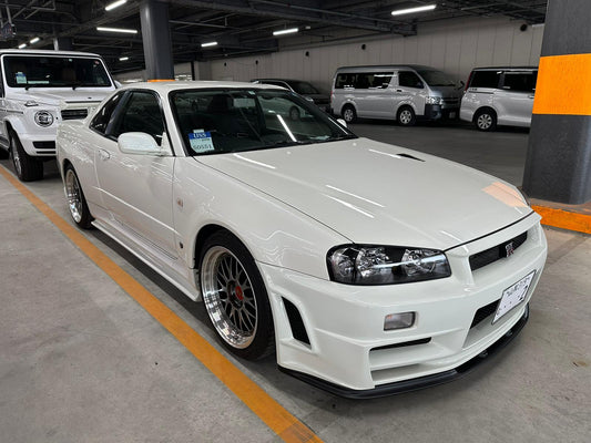 NISSAN SKYLINE R34 GTR V SPEC 2- GRADE 4.5 - mega low miles pristine- in japan awaiting shipping .