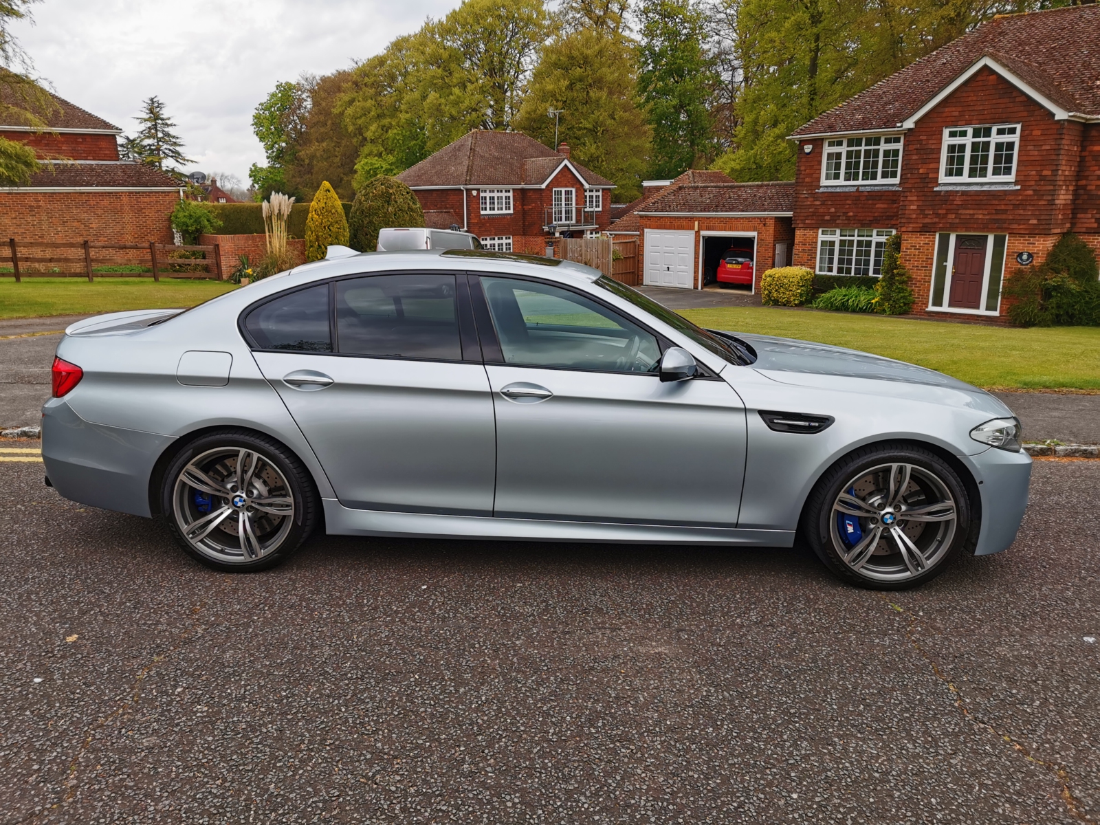 BMW F10 M5  - BMW APPROVED WARRANTY TILL NOVEMBER 2021 - FULL BMW SERVICE HISTORY