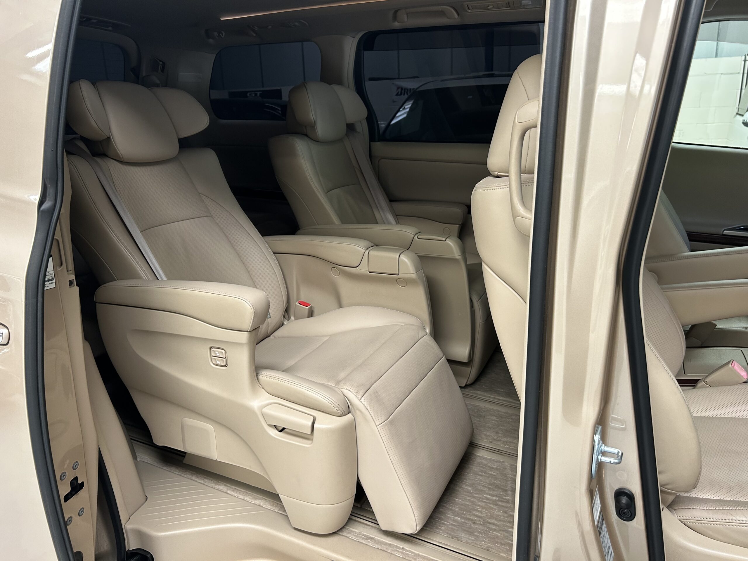 
								2008 TOYOTA ALPHARD GL 3.5 V6 GRADE 4 full									