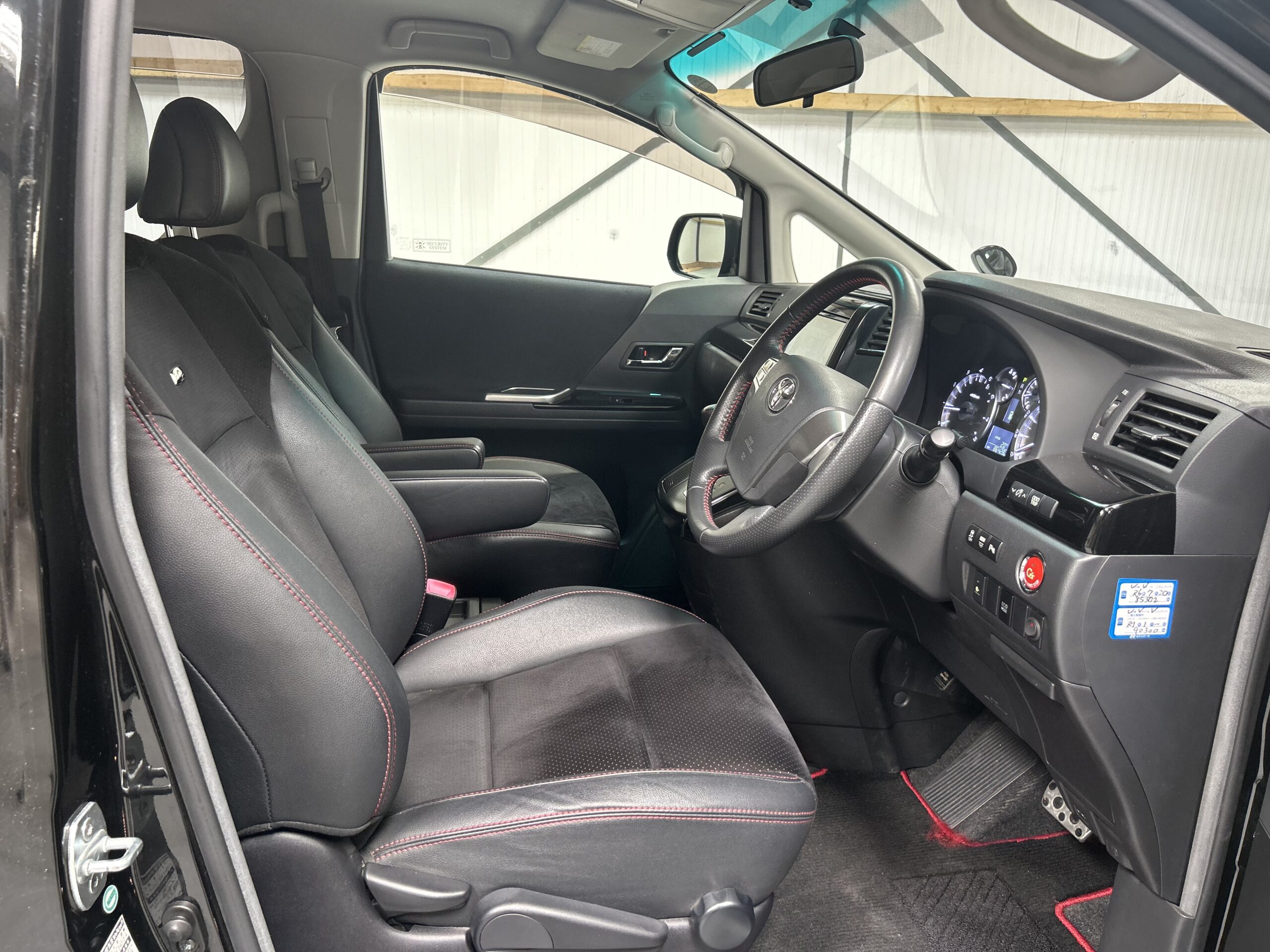 
								2013 TOYOTA ALPHARD GAZOO SPORT 2.4 -GRADE 4 full									