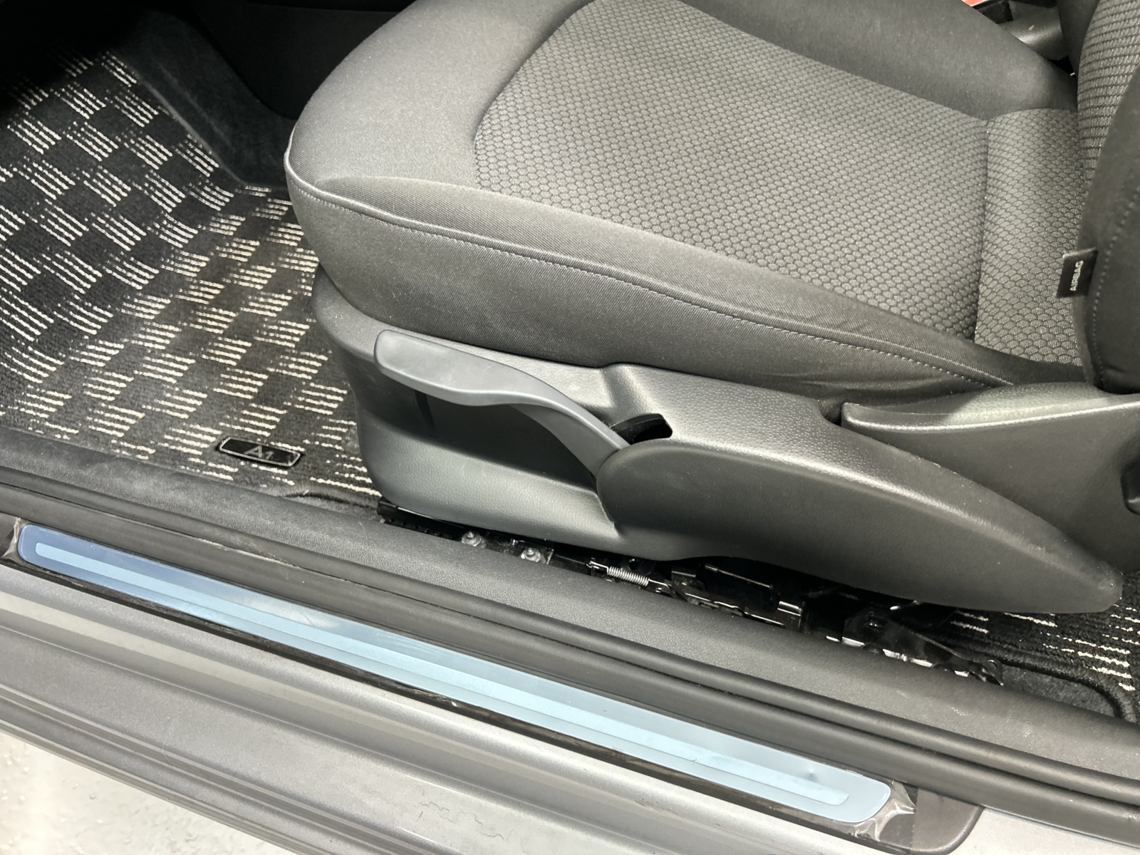 AUDI A1 - 1.4 TFSI QUATTRO GRADE 4.5